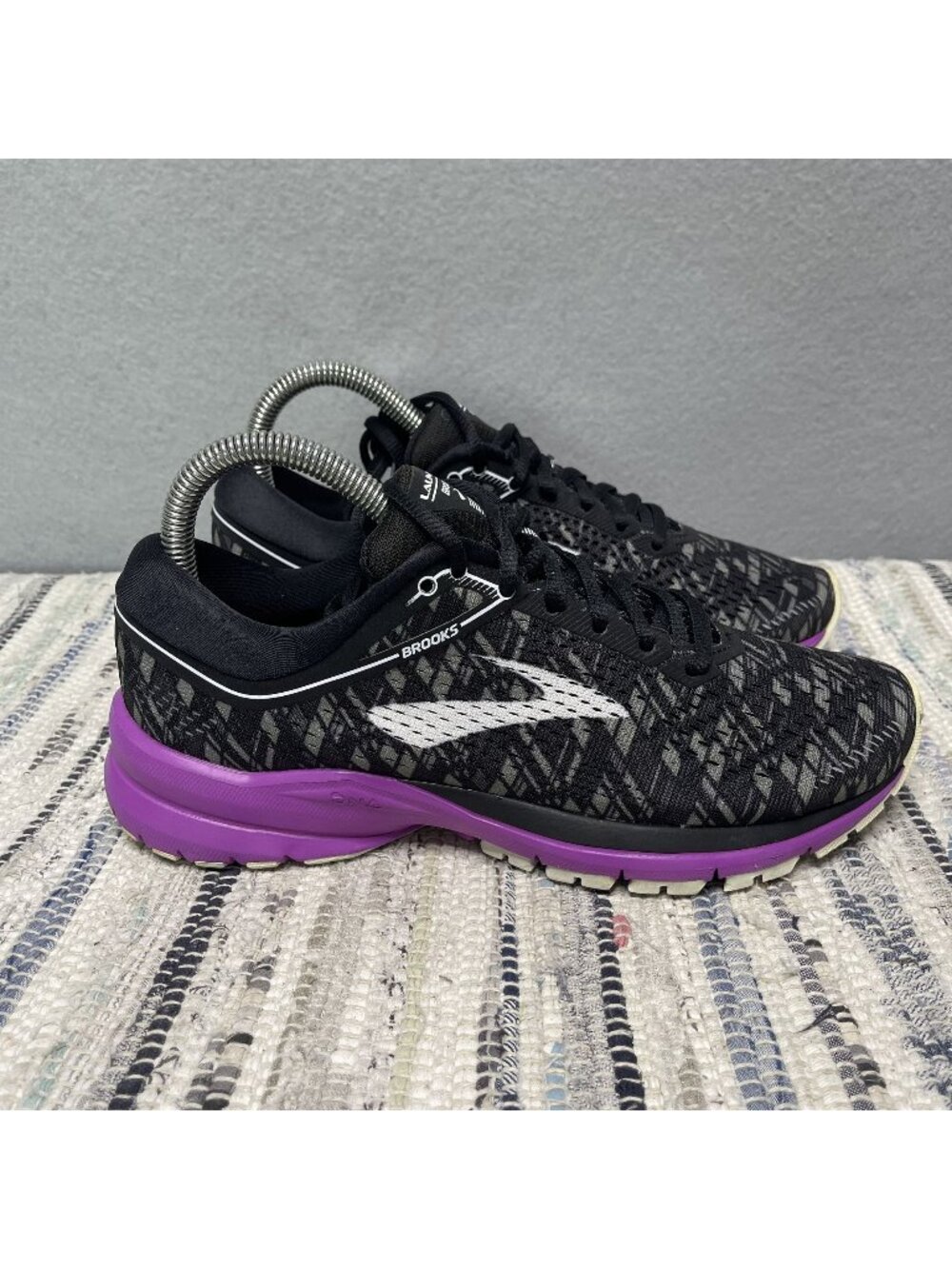 Brooks Launch 5 Womens Running Shoes Black Purple Silver Sz 7 Lightweight